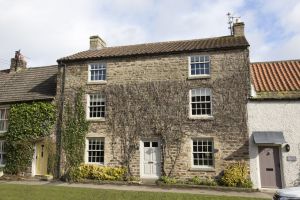 gorgeous cottages gilling west 15 sm.jpg